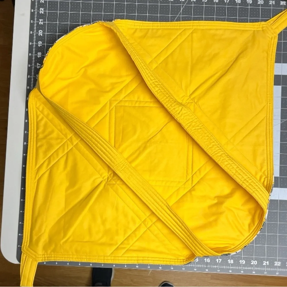 Hand Crafted Large Casserole Carrier Quilted Reversible Pie Plate Carrier